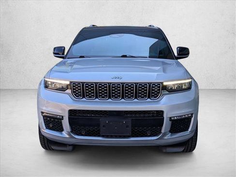 Used 2021 Jeep Grand Cherokee L Summit image 2