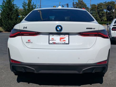 Used 2022 BMW i4 eDrive40 w/ Premium Package image 27