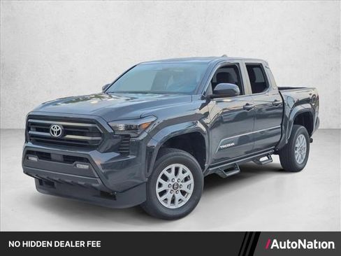 Used 2025 Toyota Tacoma TRD Sport AWD/4WD image 1