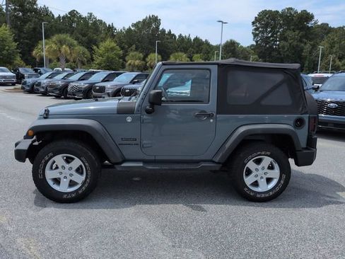 Used 2014 Jeep Wrangler Sport w/ Quick Order Package 23S AWD/4WD image 7