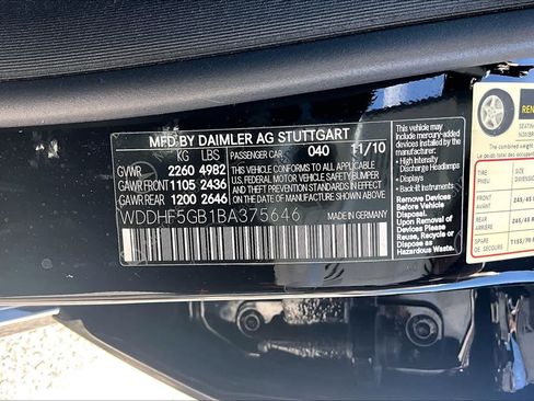 Used 2011 Mercedes-Benz E 350 Sedan image 36