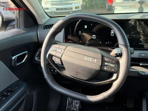 Used 2025 Kia K4 EX FWD image 14