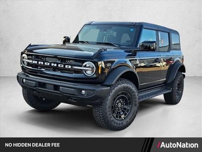New 2026 Ford Bronco Outer Banks w/ Sasquatch Package
