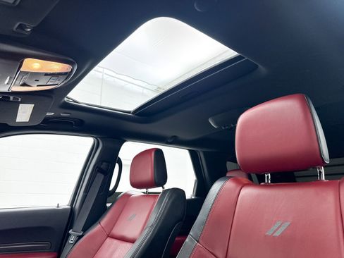 Used 2022 Dodge Durango R/T w/ Tow 'N Go Package image 5