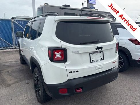 Used 2023 Jeep Renegade Trailhawk AWD/4WD image 11