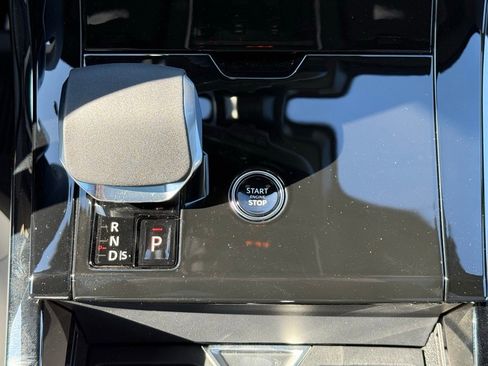 New 2025 Land Rover Range Rover Sport Dynamic SE AWD/4WD image 20