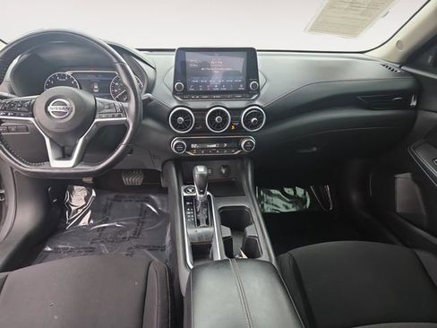 Used 2021 Nissan Sentra SV image 10
