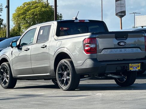 New 2025 Ford Maverick Lariat w/ Black Appearance Package image 6