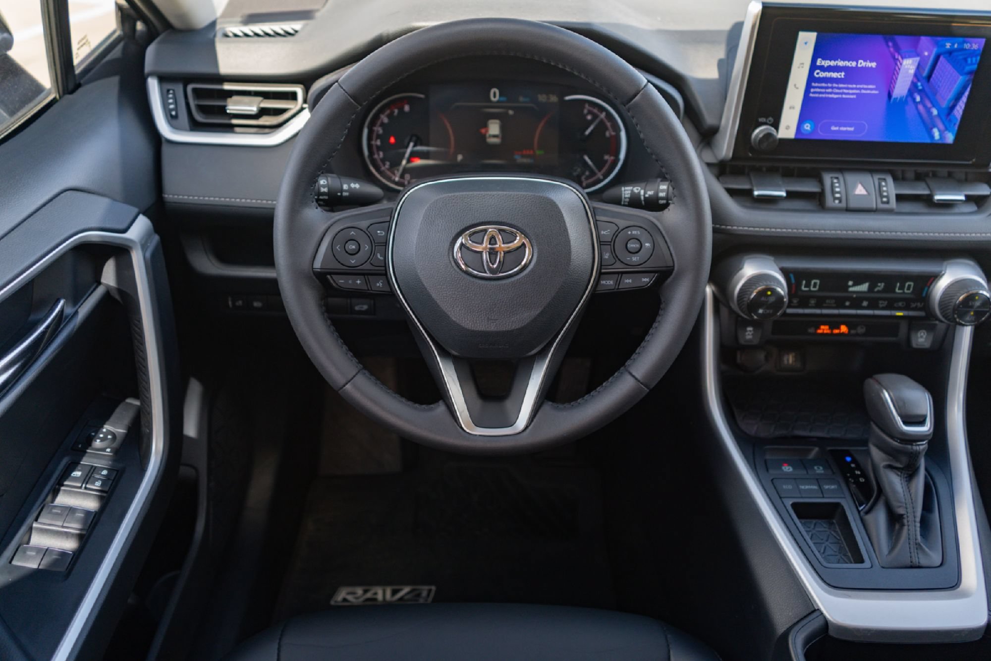 Used 2024 Toyota RAV4 XLE Premium FWD image 22