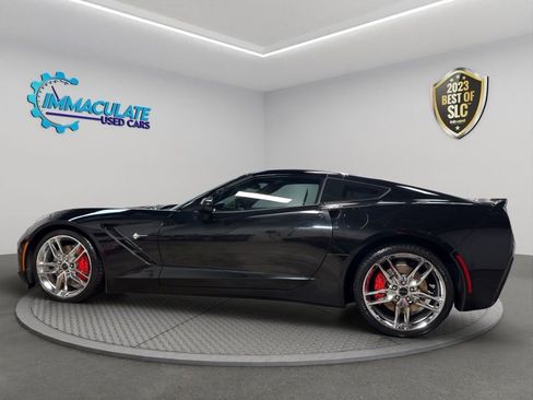 Used 2014 Chevrolet Corvette Stingray Coupe RWD image 2