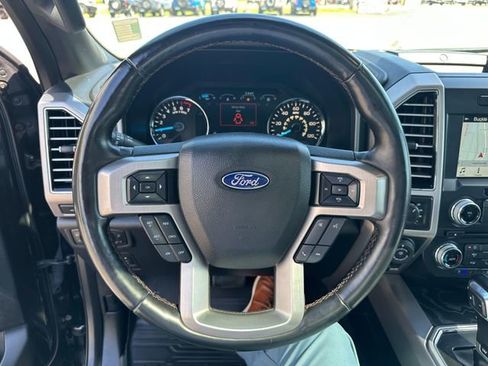 Used 2018 Ford F150 Platinum AWD/4WD image 12