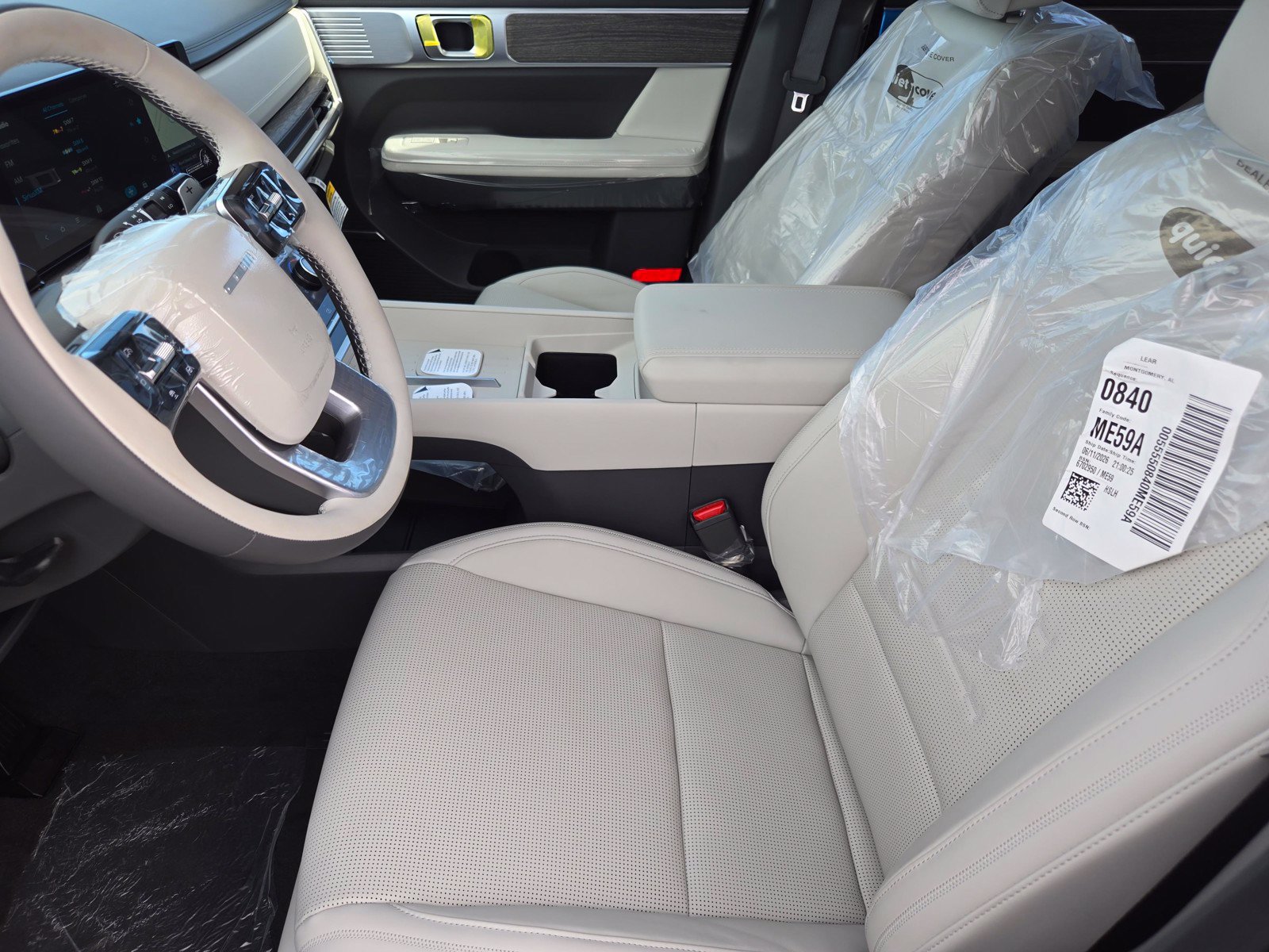 New 2026 Hyundai Santa Fe Calligraphy AWD/4WD image 14