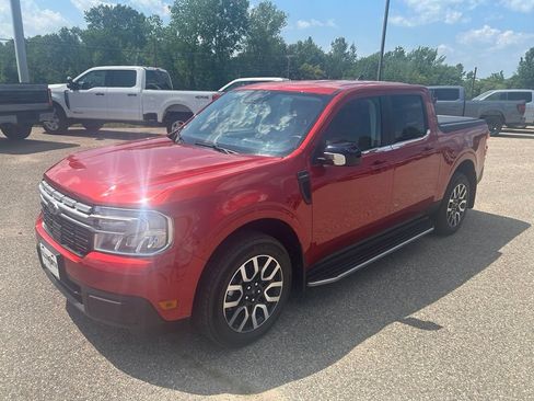 Used 2024 Ford Maverick Lariat FWD image 3