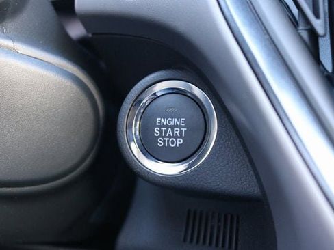 Used 2025 Subaru Crosstrek 2.5i Limited w/ Crosstrek Mirror Package image 37