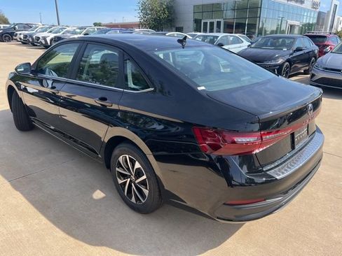 New 2025 Volkswagen Jetta S image 4