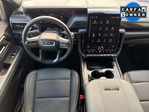 Used 2026 GMC Yukon AT4 w/ AT4 Premium Package AWD/4WD image 4