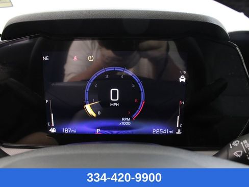 Used 2024 Chevrolet TrailBlazer LT w/ Convenience Package image 9