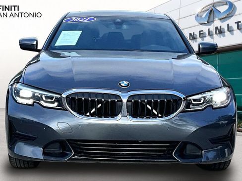 Used 2021 BMW 330i Sedan w/ Driving Assistance Package RWD image 4