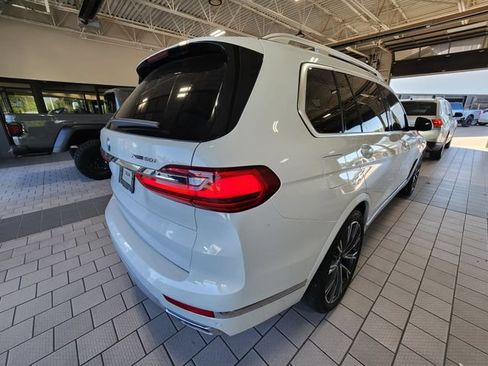 Used 2019 BMW X7 xDrive50i w/ Premium Package AWD/4WD image 4