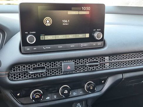 Certified 2023 Honda HR-V Sport image 33