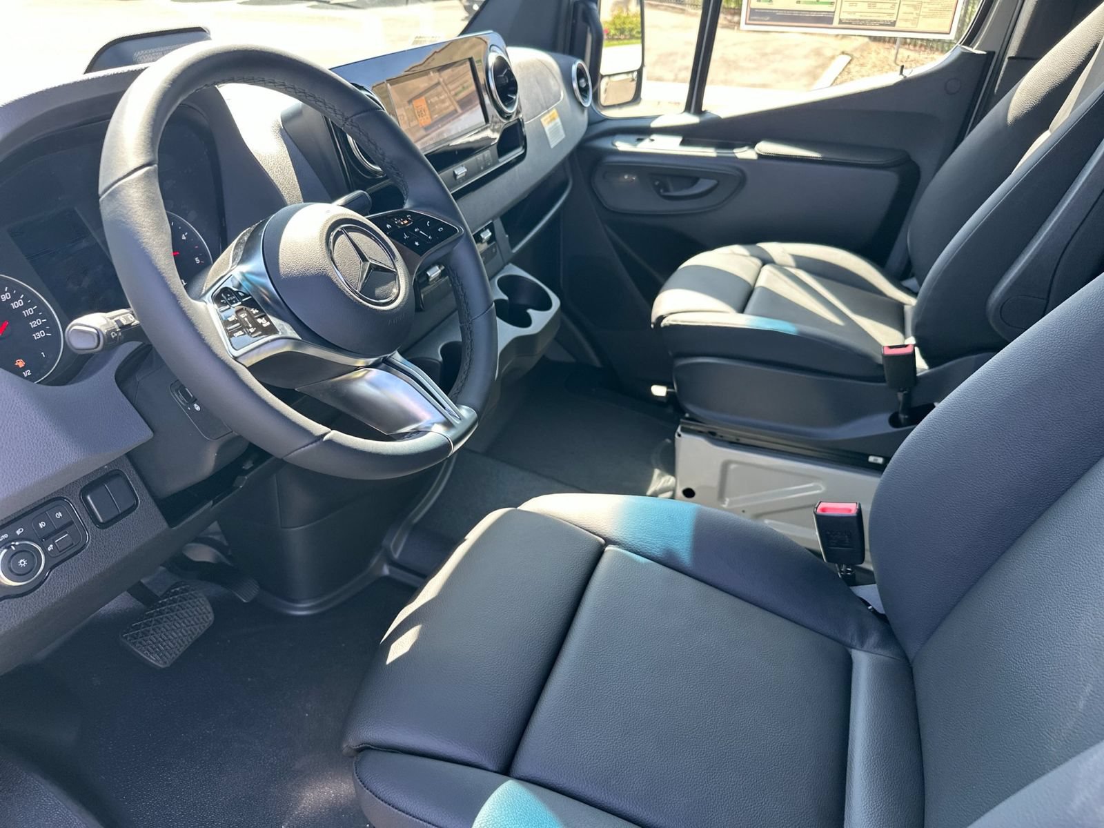 New 2026 Mercedes-Benz Sprinter 2500 image 10