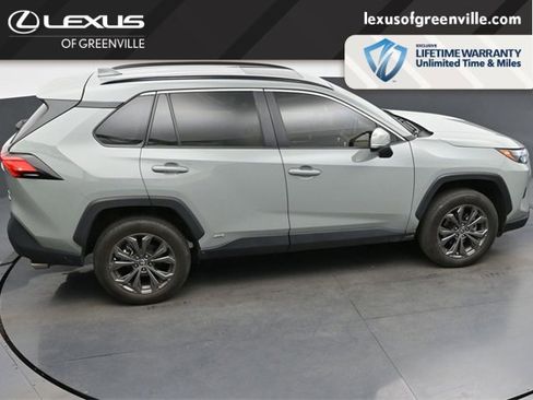 Used 2023 Toyota RAV4 XLE Premium image 48
