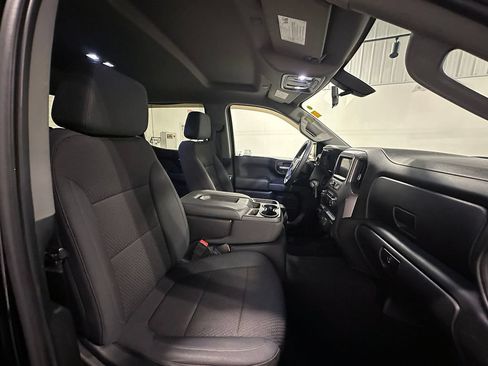 Used 2020 Chevrolet Silverado 1500 Custom Trail Boss w/ Custom Convenience Package AWD/4WD image 25