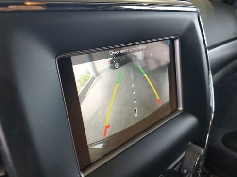Used 2018 Jeep Grand Cherokee Laredo RWD image 27