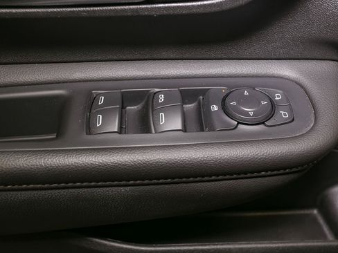 Used 2023 GMC Terrain SLE w/ Driver Convenience Package AWD/4WD image 39
