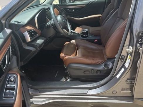 Used 2020 Subaru Outback Touring XT AWD/4WD image 2