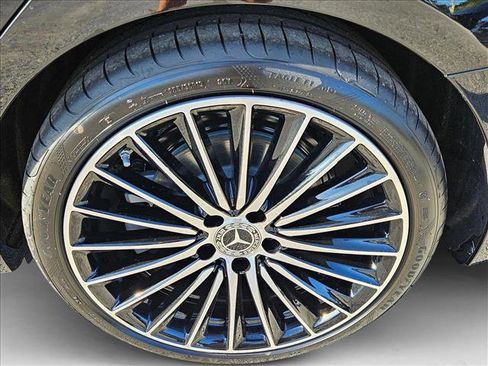 New 2025 Mercedes-Benz C 300 Sedan image 9