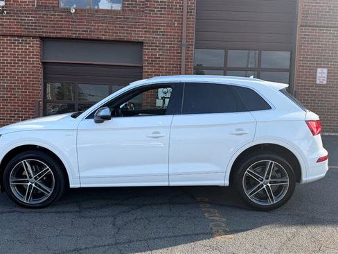 Used 2018 Audi SQ5 Prestige w/ Prestige Package AWD/4WD image 11