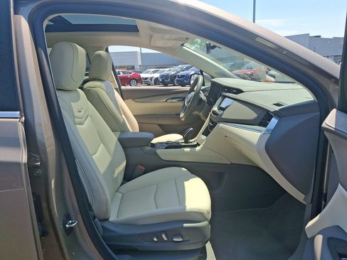 Certified 2023 Cadillac XT5 Premium Luxury AWD/4WD image 20