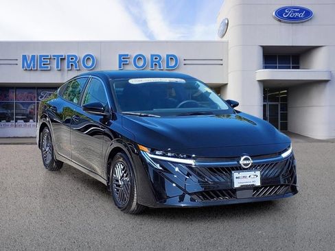 Used 2026 Nissan Sentra SV w/ SV Convenience Package FWD image 1