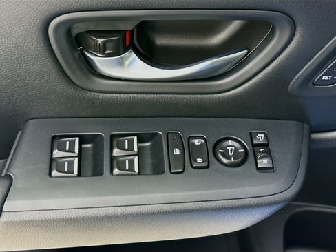 Used 2024 Honda Pilot TrailSport image 20