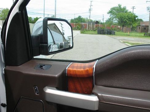Used 2019 Ford F150 King Ranch w/ Equipment Group 601A Luxury AWD/4WD image 66