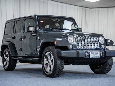 Used 2017 Jeep Wrangler Unlimited Sahara w/ Connectivity Group image 1