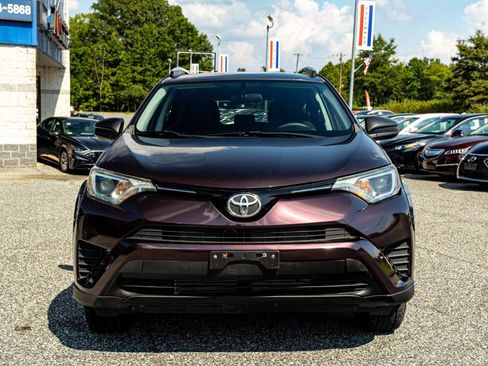 Used 2016 Toyota RAV4 LE AWD/4WD image 2