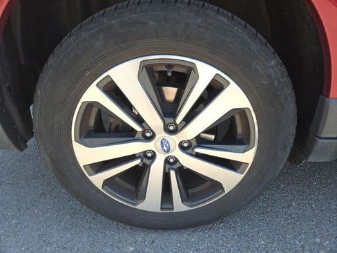 Used 2019 Subaru Outback 2.5i Limited AWD/4WD image 20