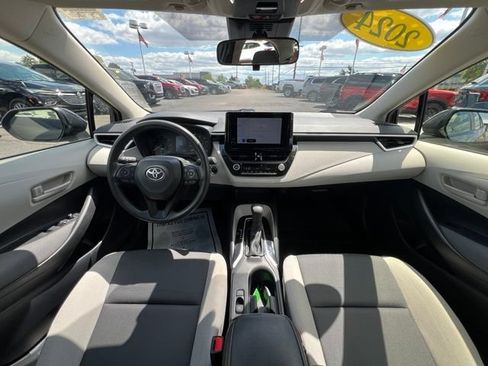 Used 2024 Toyota Corolla LE w/ LE Convenience Package AWD/4WD image 18