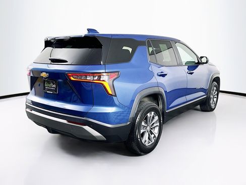 Used 2025 Chevrolet Equinox LT FWD image 9