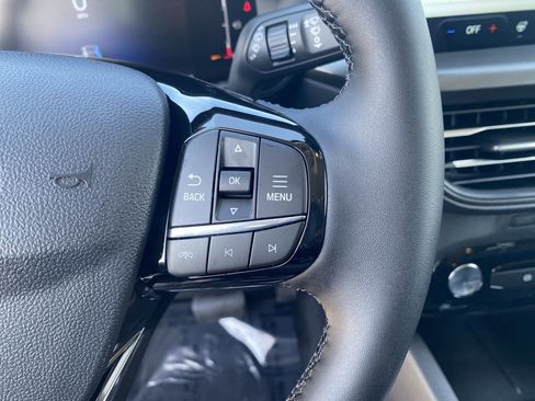 New 2026 Ford Escape SE image 30