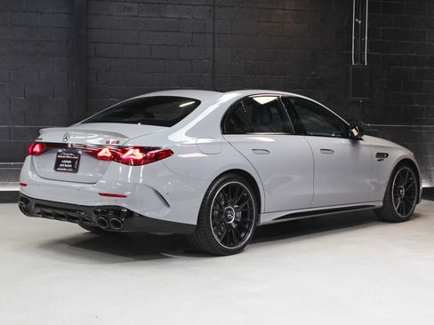 Used 2025 Mercedes-Benz E 53 AMG e 4MATIC Sedan image 17