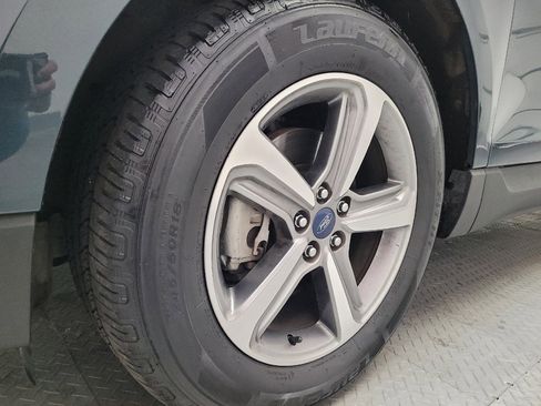 Used 2019 Ford Edge SEL FWD image 31
