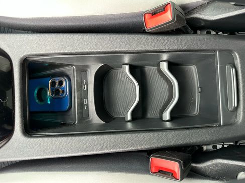 Used 2021 Volkswagen ID.4 Pro S image 39