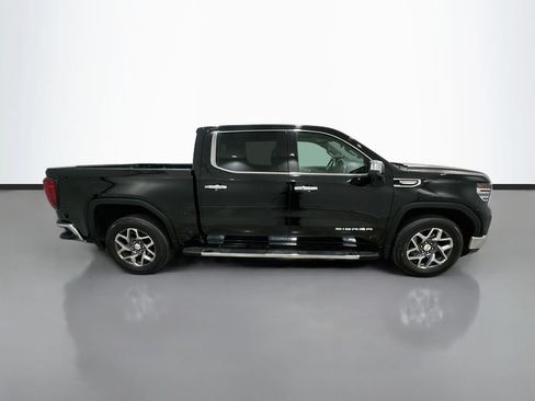 Used 2024 GMC Sierra 1500 SLT RWD image 8