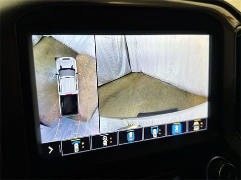 Certified 2020 Chevrolet Silverado 2500 LTZ w/ LTZ Premium Package image 22