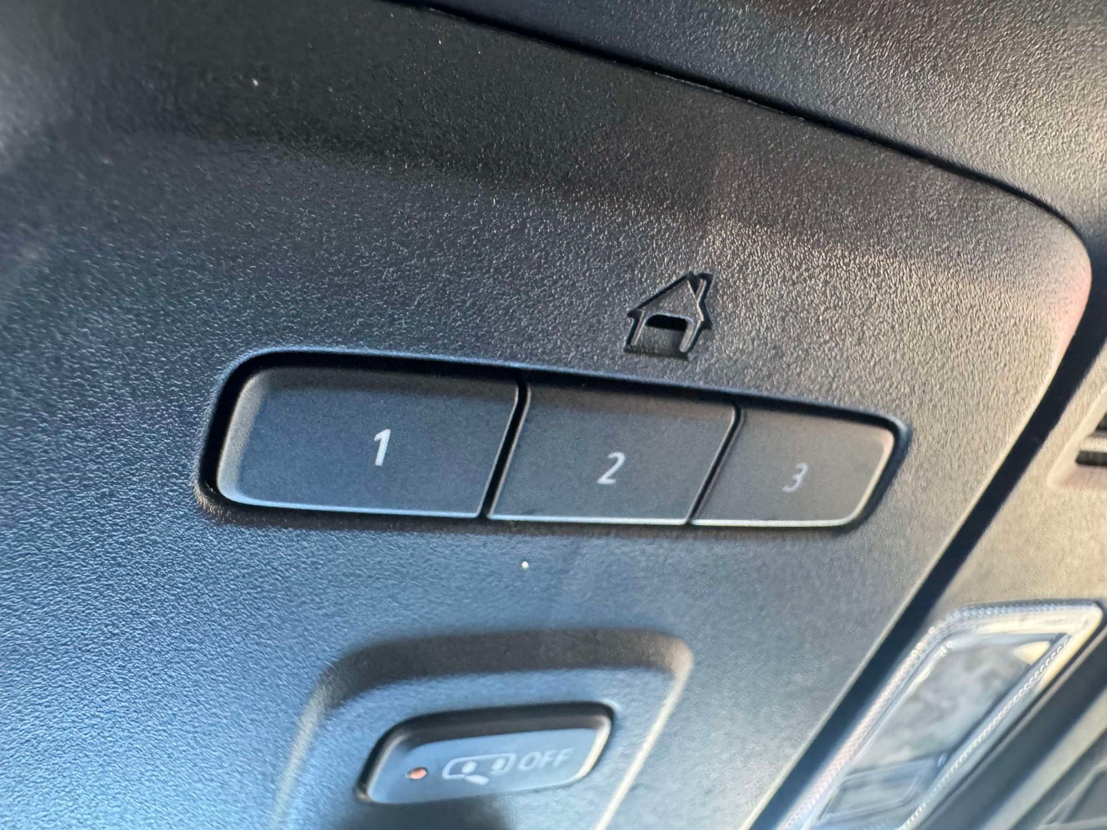 Used 2021 Chevrolet Tahoe LT AWD/4WD image 40