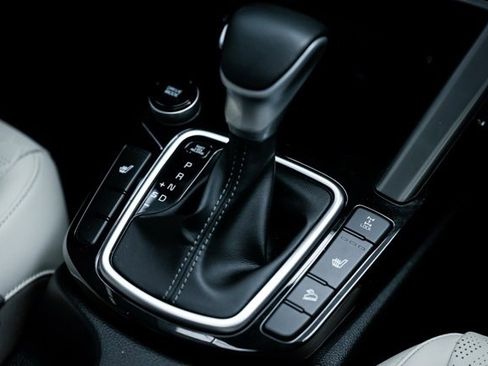 Used 2023 Kia Seltos EX image 17