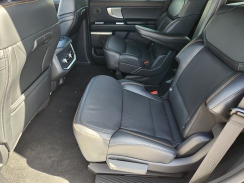 New 2027 Ford Expedition Tremor w/ Driver's Package AWD/4WD image 20